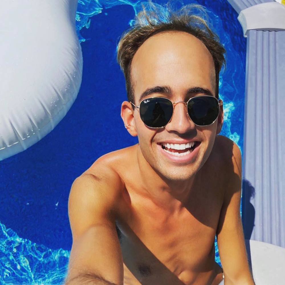 Meet your Posher, Ryan